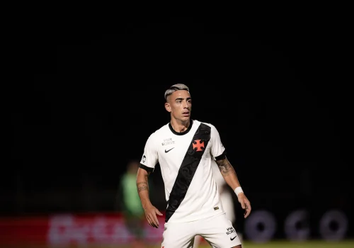 AGIF26012920524143-2048x1365-1