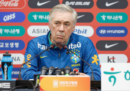 Carlo Ancelotti, durante entrevista coletiva na véspera do amistoso contra a Coreia do Sul, em Seul