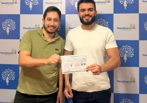 Vereado Thiago Borges ao lado do deputado Léo Barbosa | Foto: Redes Sociais